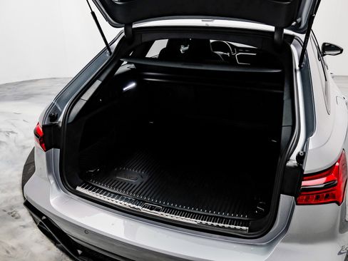 Used 2025 Audi RS 6 performance image 95