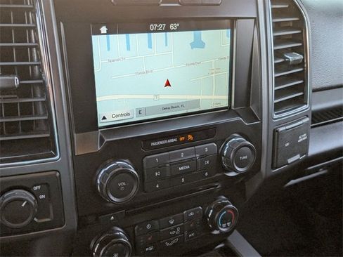 Used 2018 Ford F150 XLT w/ Equipment Group 302A Luxury image 19