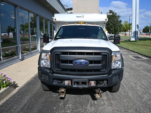 Used 2015 Ford F550 4x4 Regular Cab Super Duty image 3