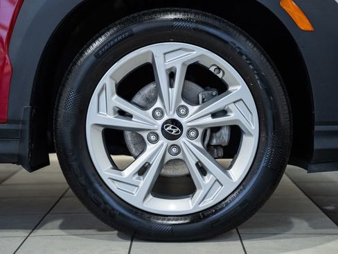 Used 2022 Hyundai Kona SEL w/ Convenience Package image 13