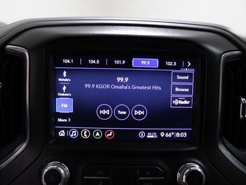 Used 2020 GMC Sierra 2500 AT4 w/ AT4 Premium Package image 2