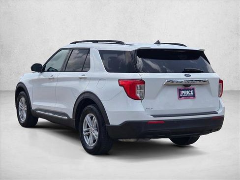 Used 2021 Ford Explorer XLT RWD image 7