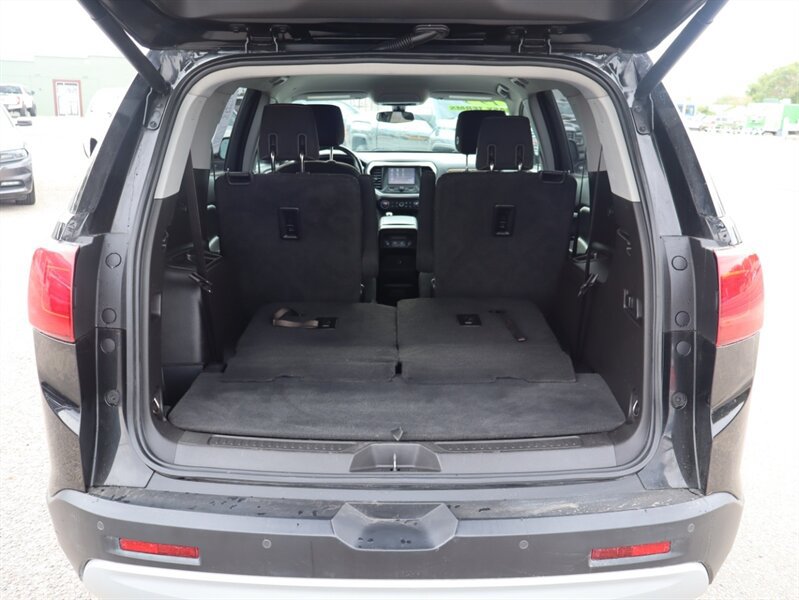 Used 2019 GMC Acadia SLE w/ Driver Alert Package I FWD image 15