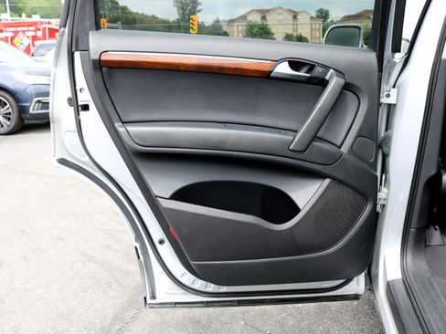 Used 2014 Audi Q7 3.0T Premium image 34