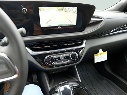 New 2026 Buick Envista Sport Touring w/ Convenience I Package image 15