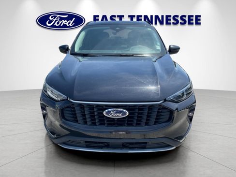 Used 2024 Ford Escape Platinum AWD/4WD image 9