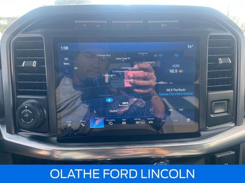 Used 2021 Ford F150 Lariat image 14