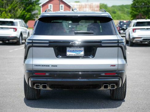 Used 2026 Chevrolet Traverse RS AWD/4WD image 6