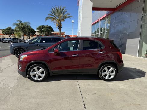 Used 2016 Chevrolet Trax LTZ image 9