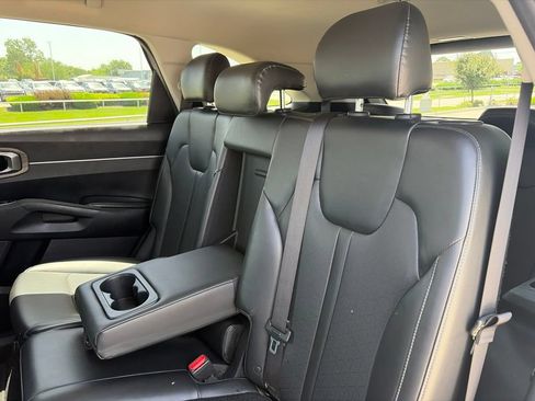 Used 2022 Kia Sorento S AWD/4WD image 37
