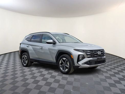 Used 2025 Hyundai Tucson SEL AWD/4WD image 4