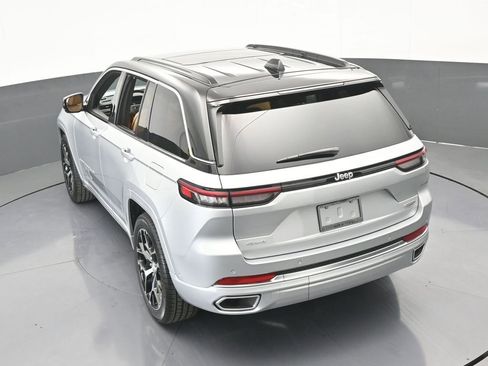 New 2025 Jeep Grand Cherokee Summit image 65
