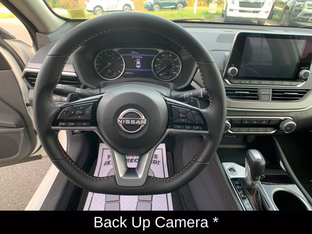 Certified 2025 Nissan Altima 2.5 SR AWD/4WD image 17