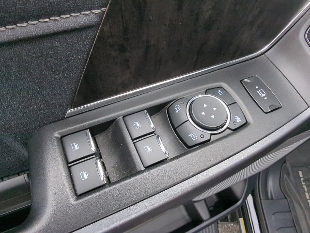 Used 2026 Ford F450 Lariat w/ FX4 Off-Road Package AWD/4WD image 14