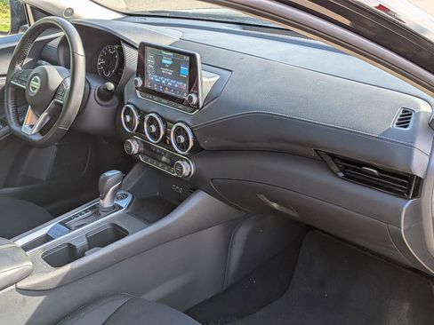Certified 2023 Nissan Sentra SV w/ All-Weather Package FWD image 32