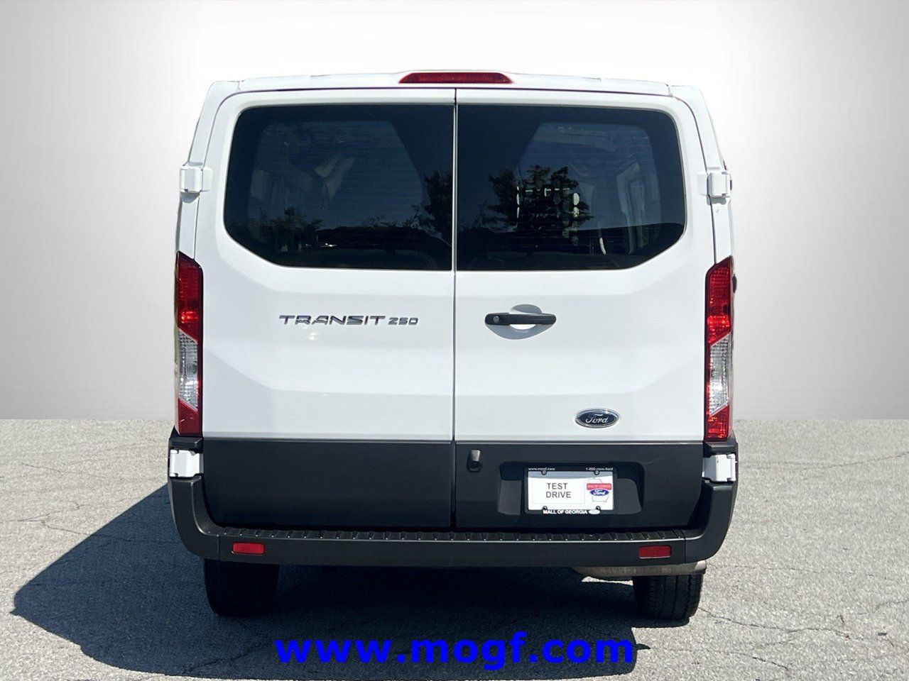 Used 2025 Ford Transit 250 Low Roof w/ Exterior Upgrade Package RWD image 24