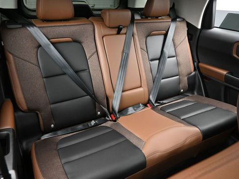 New 2025 Ford Bronco Sport Outer Banks w/ Sasquatch Outer Banks Package AWD/4WD image 28