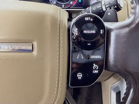 Used 2019 Land Rover Range Rover Long Wheelbase Supercharged image 15