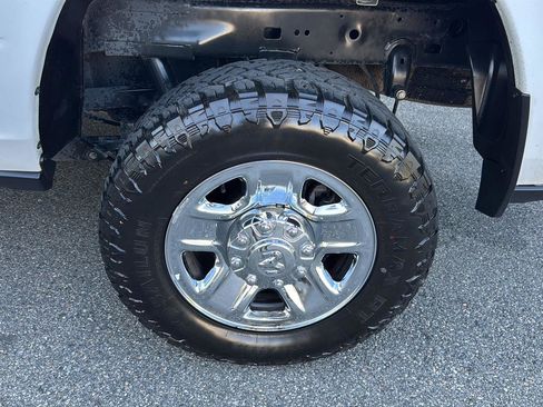 Used 2022 RAM 2500 Big Horn image 29