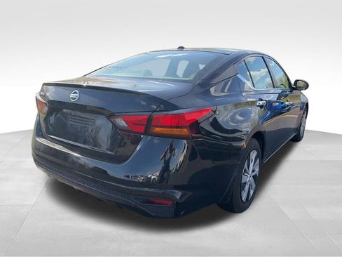 Used 2020 Nissan Altima 2.5 S FWD image 6