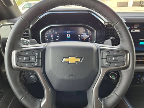 Certified 2026 Chevrolet Silverado 1500 High Country w/ High Country Premium Package AWD/4WD image 11