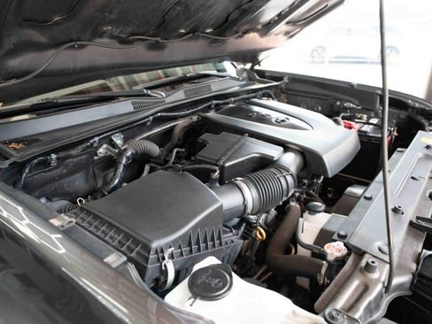 Used 2021 Toyota Tacoma TRD Off-Road w/ TRD Premium Off Road Package image 31