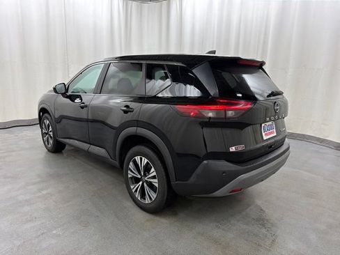 Used 2023 Nissan Rogue SV AWD/4WD image 4