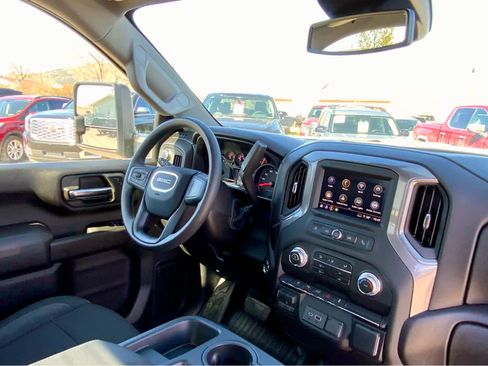 New 2026 GMC Sierra 2500 Pro w/ 1SA Pro Safety Plus Package image 30