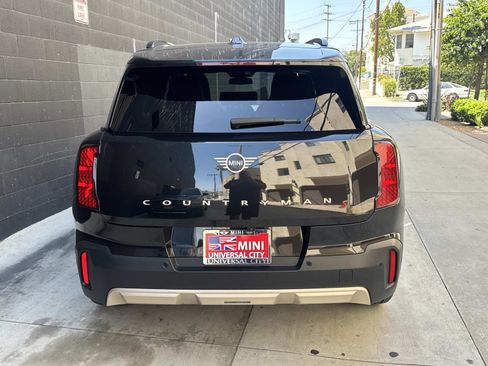 Certified 2025 MINI Cooper Countryman S AWD/4WD image 3