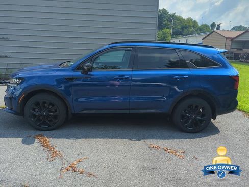 Used 2022 Kia Sorento SX AWD/4WD image 2