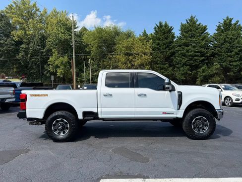 Used 2023 Ford F350 Lariat w/ Lariat Ultimate Package AWD/4WD image 5