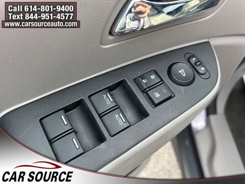 Used 2016 Honda Odyssey SE image 14