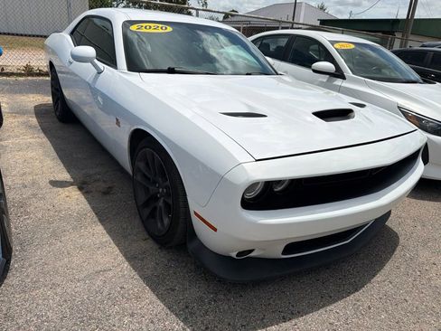 Used 2020 Dodge Challenger R/T Scat Pack RWD image 5