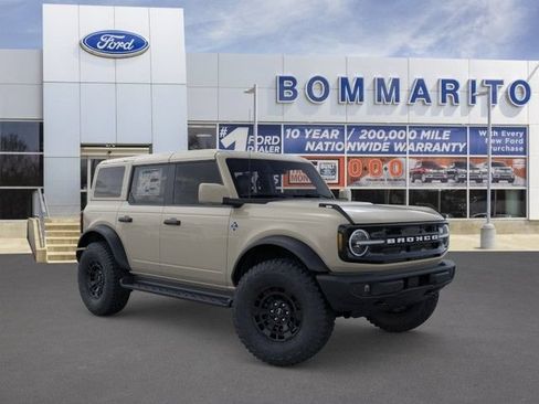 New 2026 Ford Bronco Outer Banks w/ Sasquatch Package AWD/4WD image 7
