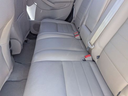 Used 2016 Ford C-MAX SEL w/ Equipment Group 303A image 15