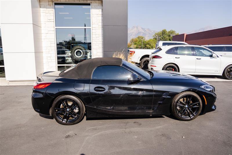 Used 2020 BMW Z4 sDrive30i w/ M Sport Package RWD image 38