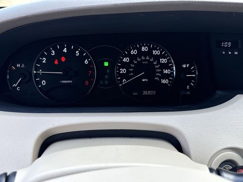 Used 2008 Toyota Avalon XLS image 17