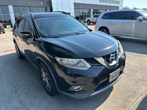 Used 2015 Nissan Rogue SL FWD image 2