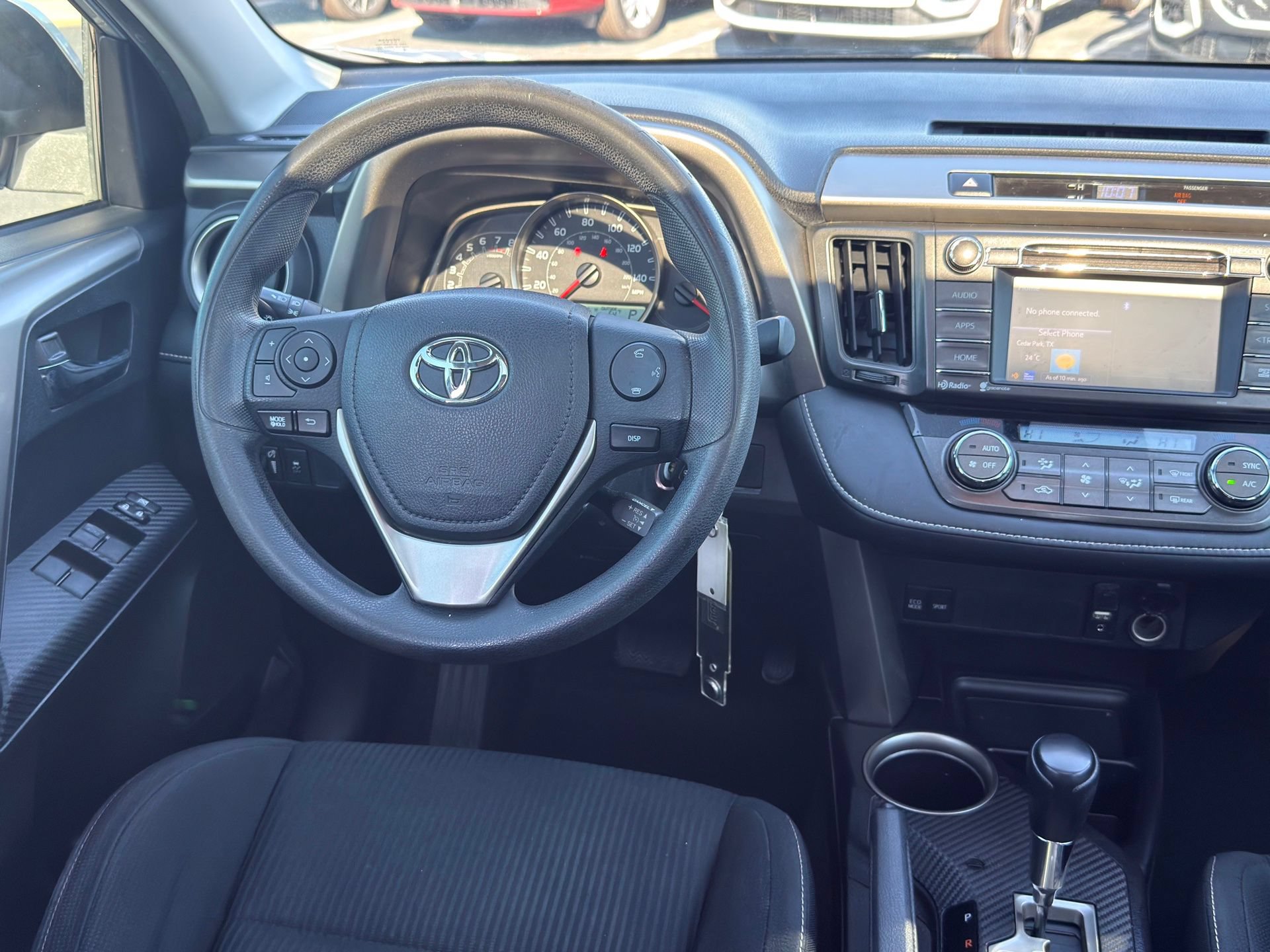 Used 2015 Toyota RAV4 XLE FWD image 23