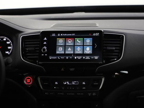 Used 2025 Honda Ridgeline Black Edition image 15