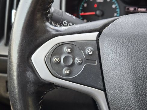 Used 2022 Chevrolet Colorado LT w/ Fleet Safety Package RWD image 27