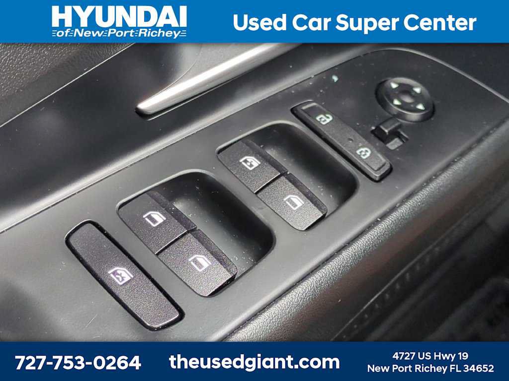 Certified 2023 Hyundai Elantra SEL w/ Convenience Package FWD image 24