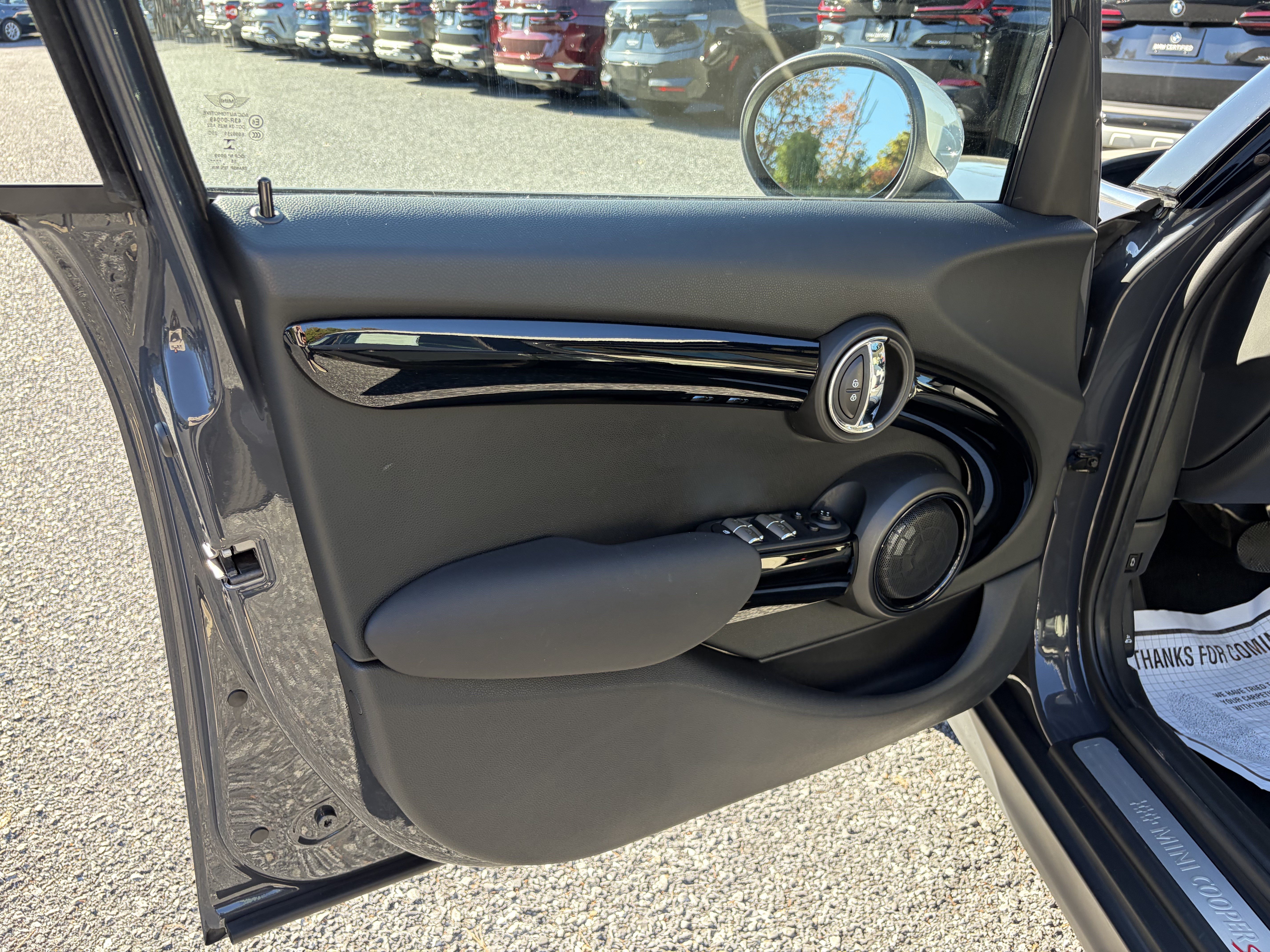 Used 2019 MINI Cooper S FWD image 10