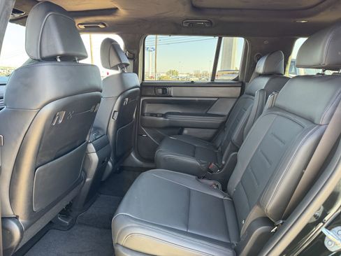 Used 2025 Hyundai Santa Fe Calligraphy image 29