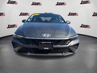 Used 2024 Hyundai Elantra SEL FWD video 2