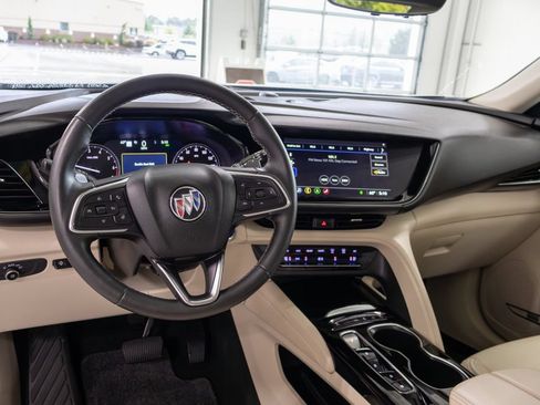 Used 2022 Buick Envision Avenir w/ Technology Package II FWD image 16