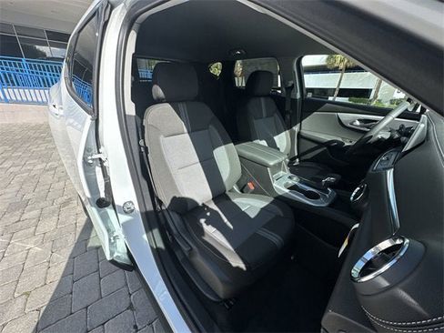 New 2025 Chevrolet Blazer LT w/ Driver Confidence Package image 22