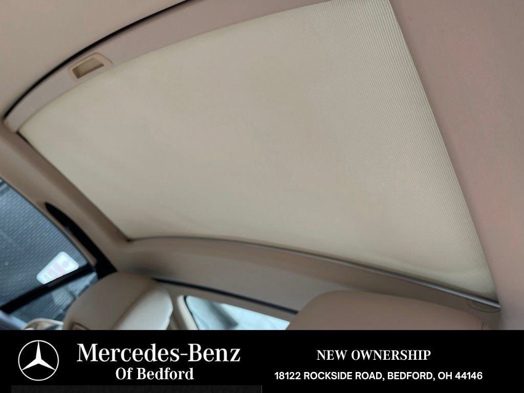 Used 2013 Mercedes-Benz SL 550 image 27