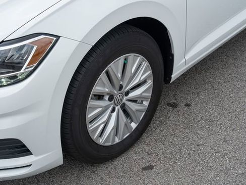 Certified 2020 Volkswagen Jetta S FWD image 12