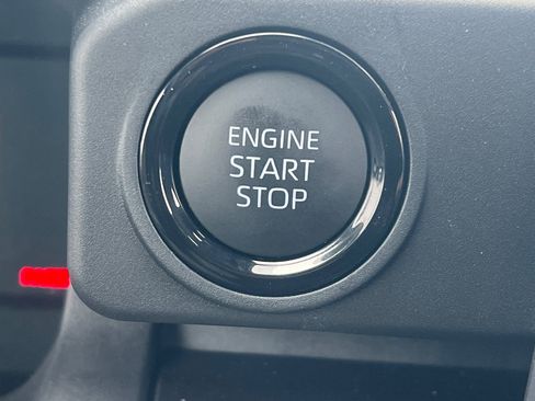 New 2025 Toyota Tacoma SR5 image 18